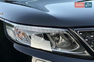 Внедорожник / Кроссовер Kia Sorento 2015 в 
