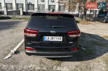 Внедорожник / Кроссовер Kia Sorento 2016 в 