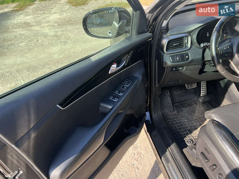 Позашляховик / Кросовер Kia Sorento 2016 в Кременчуці