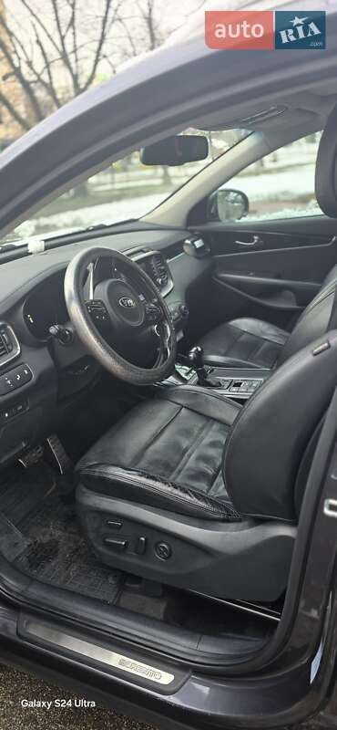 Позашляховик / Кросовер Kia Sorento 2017 в Києві фото 11 Позашляховик / Кросовер Kia Sorento 2017 в Києві