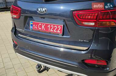Внедорожник / Кроссовер Kia Sorento 2019 в 