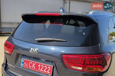 Внедорожник / Кроссовер Kia Sorento 2019 в 