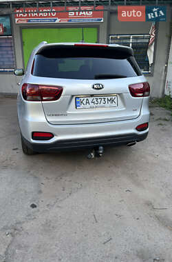 Внедорожник / Кроссовер Kia Sorento 2019 в 