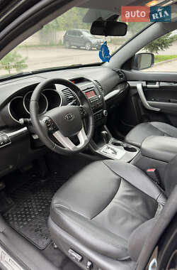 Внедорожник / Кроссовер Kia Sorento 2010 в 