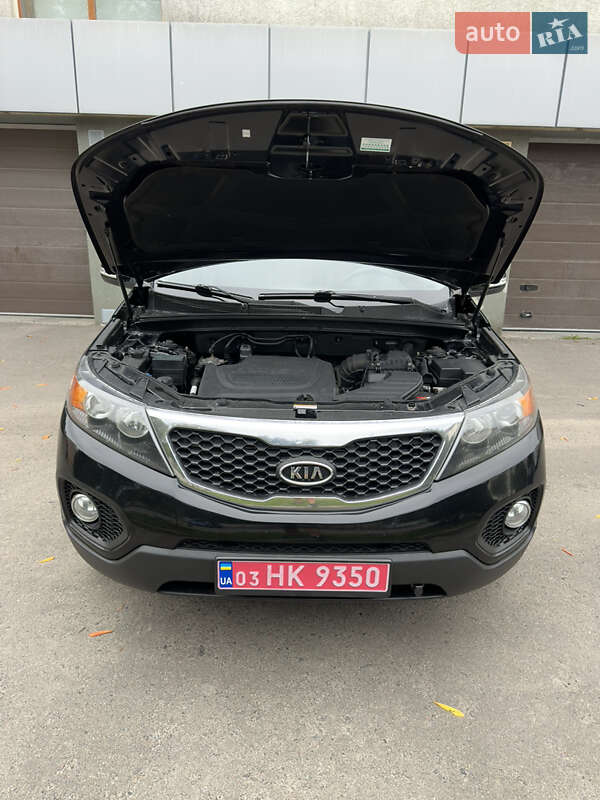 Внедорожник / Кроссовер Kia Sorento 2010 в Ровно