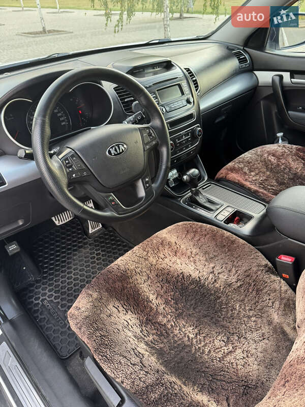 Позашляховик / Кросовер Kia Sorento 2013 в Ізмаїлі