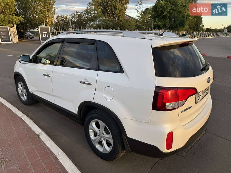 Позашляховик / Кросовер Kia Sorento 2013 в Ізмаїлі