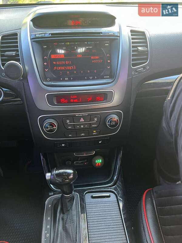 Внедорожник / Кроссовер Kia Sorento 2013 в Житомире