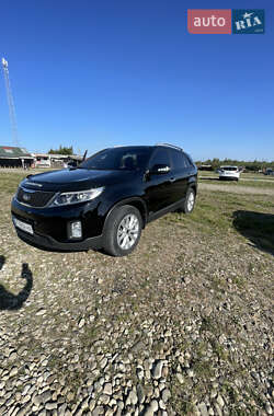 Внедорожник / Кроссовер Kia Sorento 2012 в 