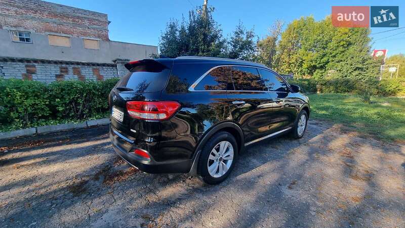 Позашляховик / Кросовер Kia Sorento 2016 в Глухові