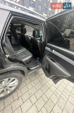 Внедорожник / Кроссовер Kia Sorento 2012 в 
