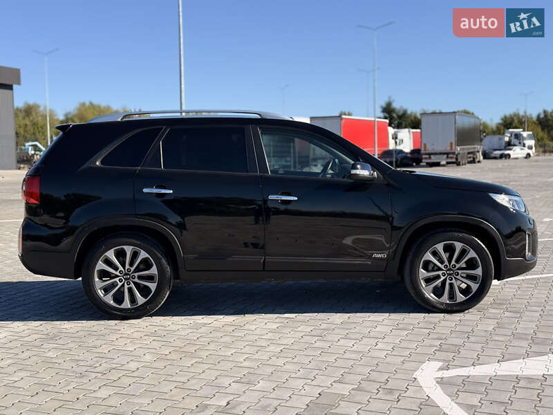 Внедорожник / Кроссовер Kia Sorento 2015 в Дубно