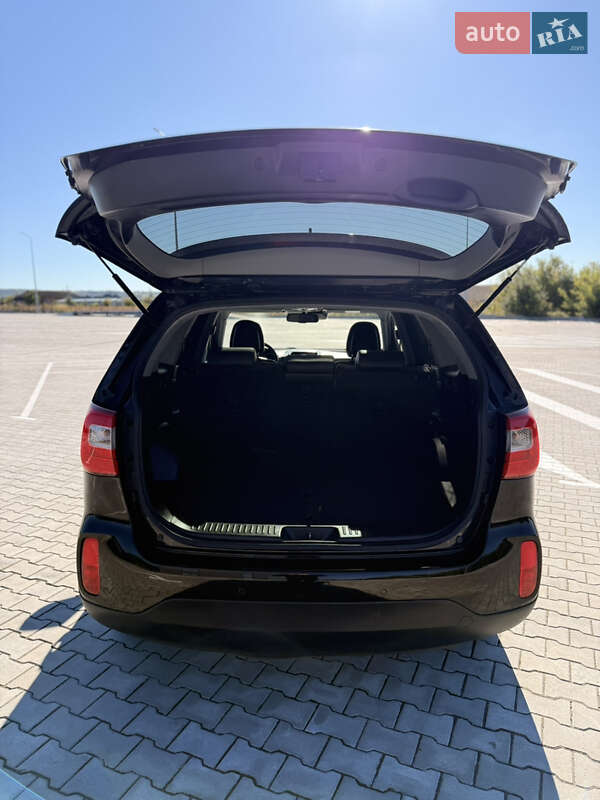 Внедорожник / Кроссовер Kia Sorento 2015 в Дубно