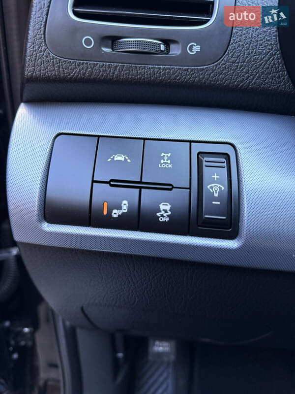 Внедорожник / Кроссовер Kia Sorento 2015 в Дубно