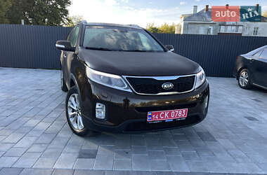 Внедорожник / Кроссовер Kia Sorento 2015 в 