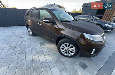 Внедорожник / Кроссовер Kia Sorento 2015 в 