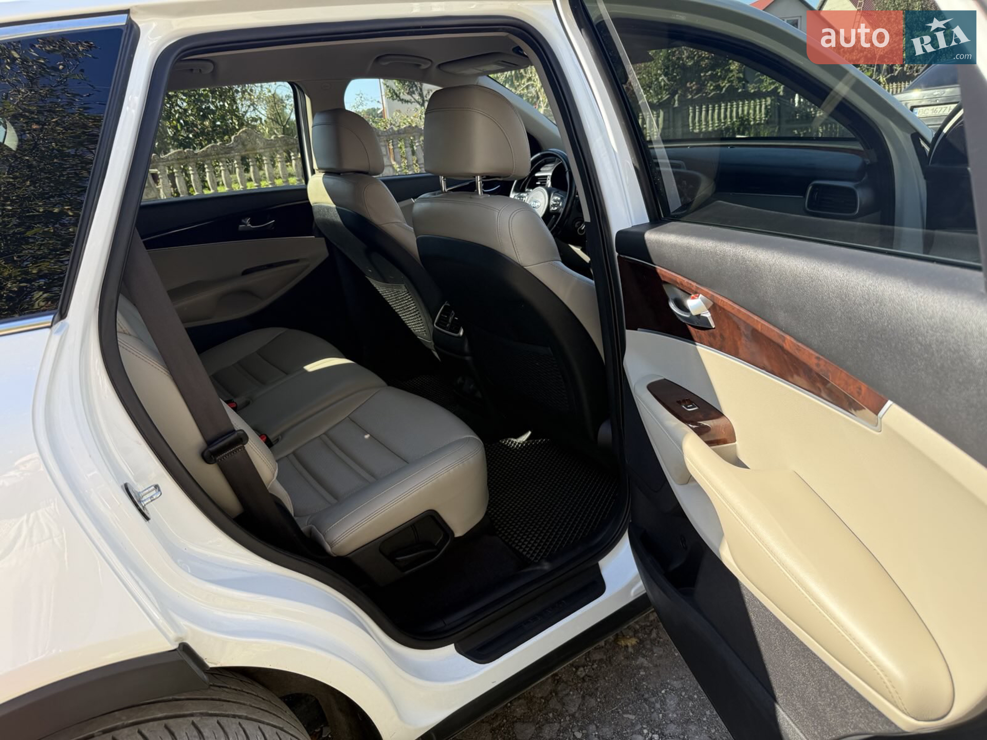 2016 Kia Sorento - мініатюра 17