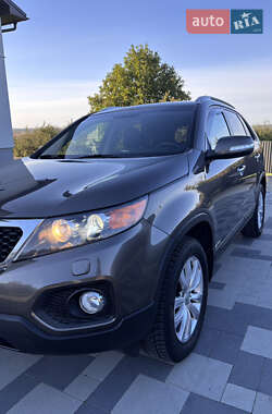 Позашляховик / Кросовер Kia Sorento 2011 в  фото 12 Позашляховик / Кросовер Kia Sorento 2011 в