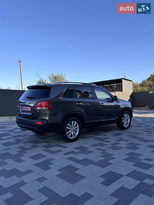 Внедорожник / Кроссовер Kia Sorento 2011 в Калуше