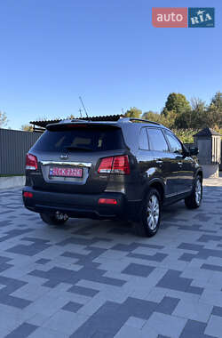 Позашляховик / Кросовер Kia Sorento 2011 в  фото 20 Позашляховик / Кросовер Kia Sorento 2011 в