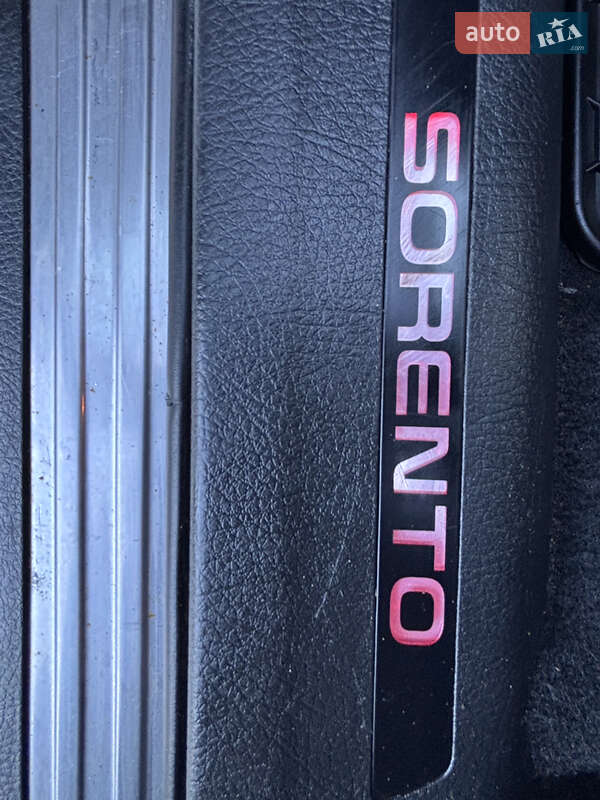 Внедорожник / Кроссовер Kia Sorento 2011 в Калуше