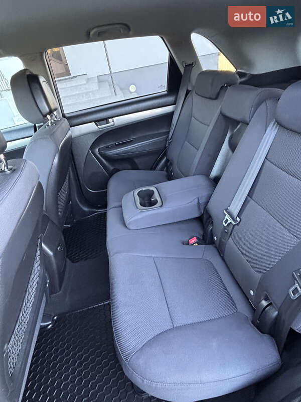 Внедорожник / Кроссовер Kia Sorento 2011 в Калуше