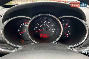 Внедорожник / Кроссовер Kia Sorento 2012 в 
