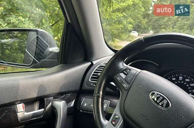 Внедорожник / Кроссовер Kia Sorento 2013 в 