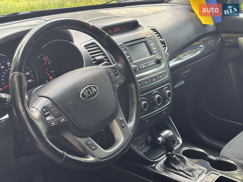 Позашляховик / Кросовер Kia Sorento 2013 в Києві