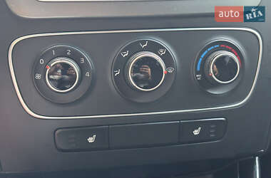 Внедорожник / Кроссовер Kia Sorento 2013 в 