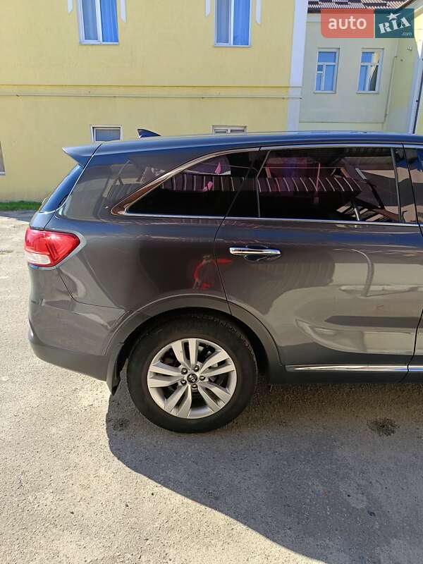 Внедорожник / Кроссовер Kia Sorento 2015 в Жовкве