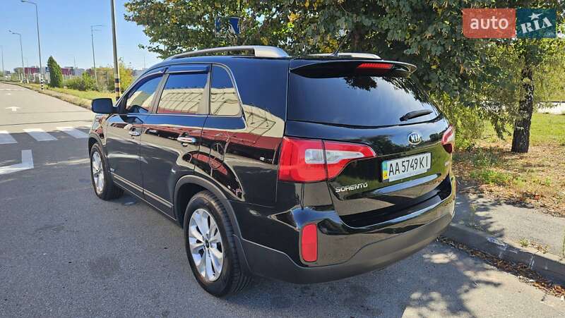 Внедорожник / Кроссовер Kia Sorento 2012 в Киеве