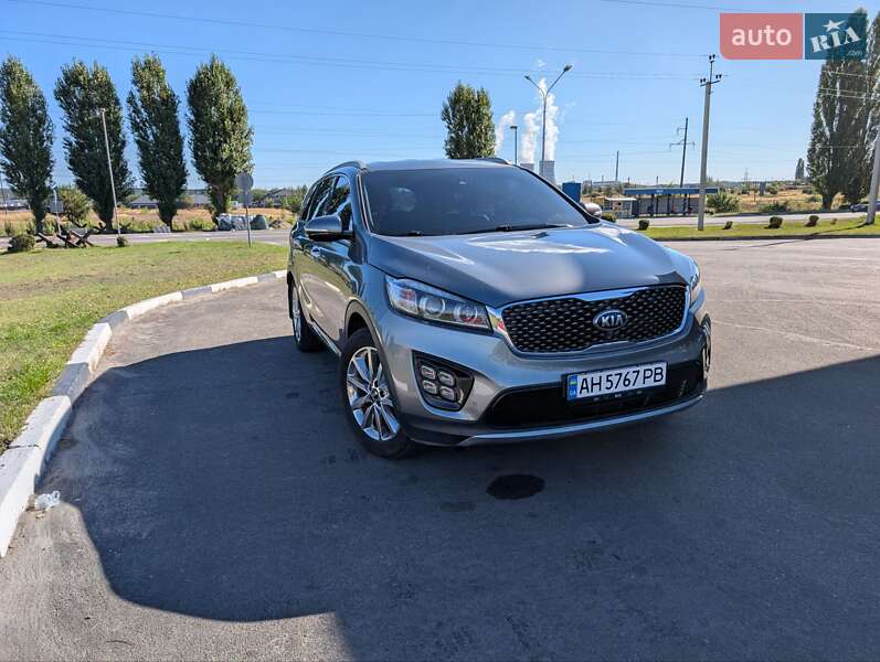 Внедорожник / Кроссовер Kia Sorento 2016 в 