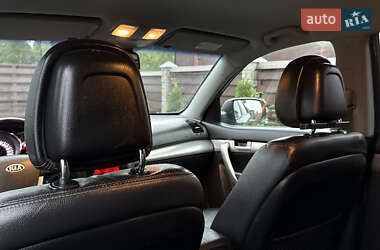 Внедорожник / Кроссовер Kia Sorento 2010 в 