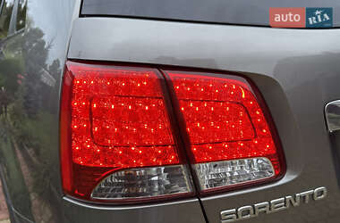 Внедорожник / Кроссовер Kia Sorento 2010 в 
