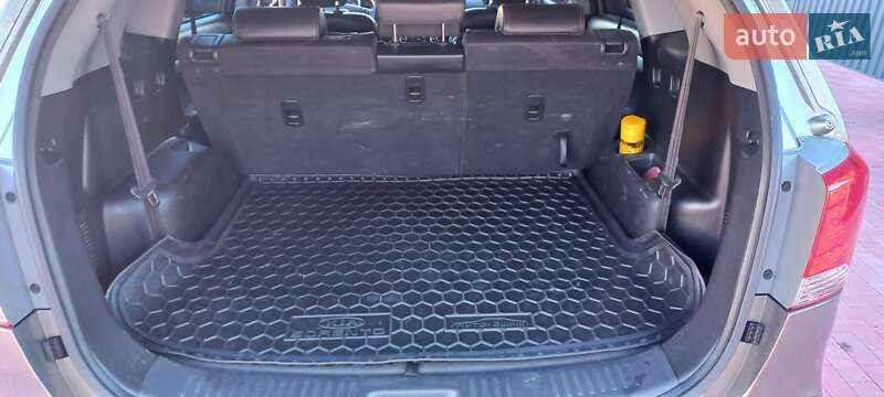 Внедорожник / Кроссовер Kia Sorento 2011 в Переяславе