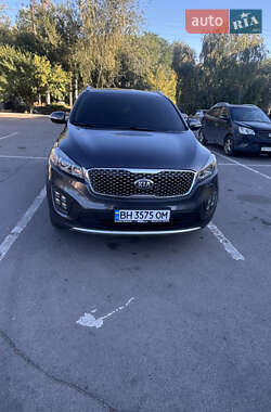 Внедорожник / Кроссовер Kia Sorento 2016 в 