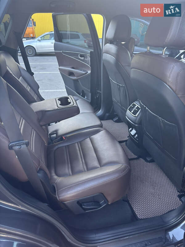 Позашляховик / Кросовер Kia Sorento 2016 в Дніпрі фото 8 Позашляховик / Кросовер Kia Sorento 2016 в Дніпрі