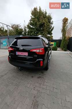 Внедорожник / Кроссовер Kia Sorento 2014 в 