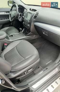 Внедорожник / Кроссовер Kia Sorento 2014 в 