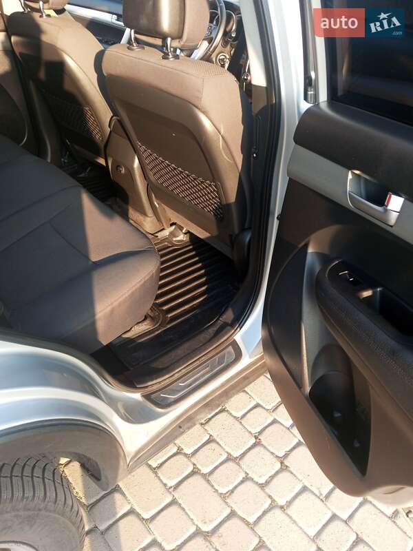 Внедорожник / Кроссовер Kia Sorento 2010 в Радивилове