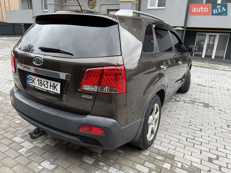 Внедорожник / Кроссовер Kia Sorento 2010 в Борщеве
