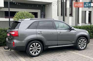 Внедорожник / Кроссовер Kia Sorento 2014 в 