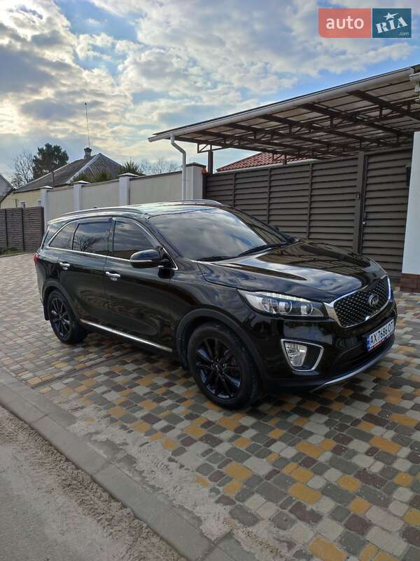 Позашляховик / Кросовер Kia Sorento 2015 в Харкові