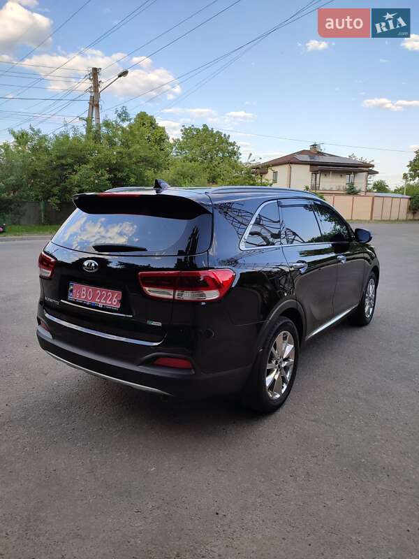 Позашляховик / Кросовер Kia Sorento 2015 в Харкові