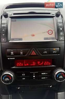 Внедорожник / Кроссовер Kia Sorento 2012 в 