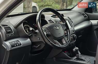 Внедорожник / Кроссовер Kia Sorento 2014 в 