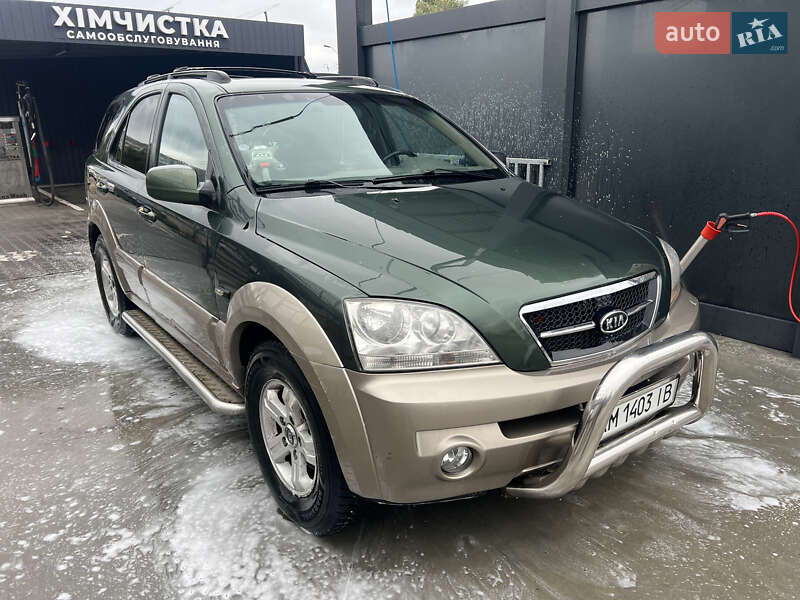 Внедорожник / Кроссовер Kia Sorento 2004 в Житомире