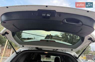 Внедорожник / Кроссовер Kia Sorento 2014 в 