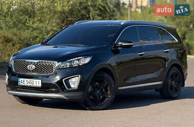 Позашляховик / Кросовер Kia Sorento 2015 в Кривому Розі